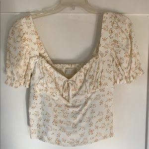 Cropped + Fitted Urban Outfitters Floral Top
